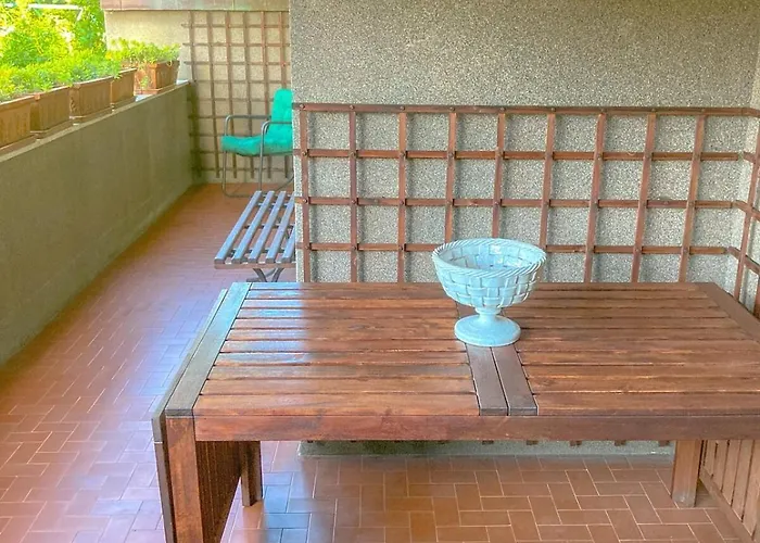 Apartman Dimora Luciano Peaceful Surrounded By A Beautiful Garden Firenze