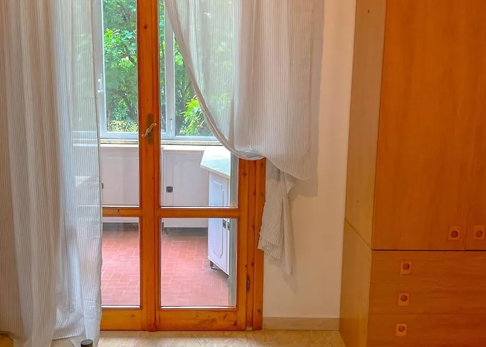 Apartman Dimora Luciano Peaceful Surrounded By A Beautiful Garden Firenze