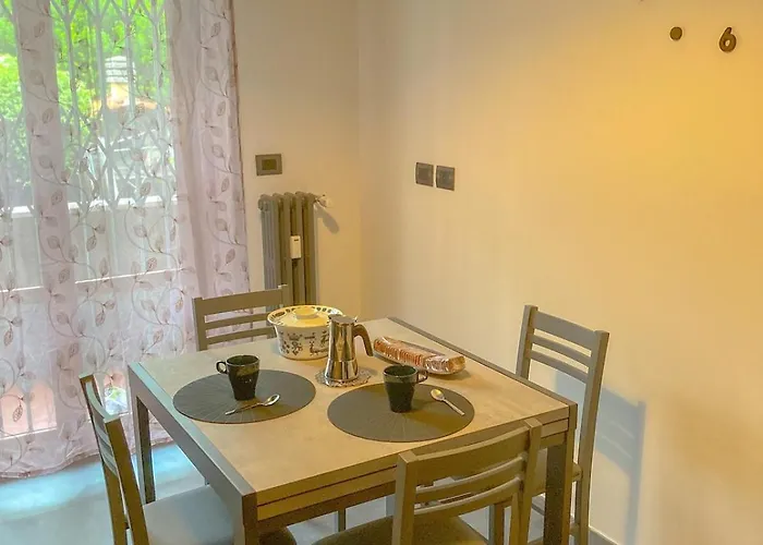 Apartman Dimora Luciano Peaceful Surrounded By A Beautiful Garden *